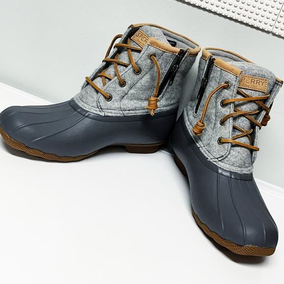 NEW Sperry Women's Saltwater Wool Embossed Duck Boots w/ Thinsulate™ Size 8 - Picture 2 of 8